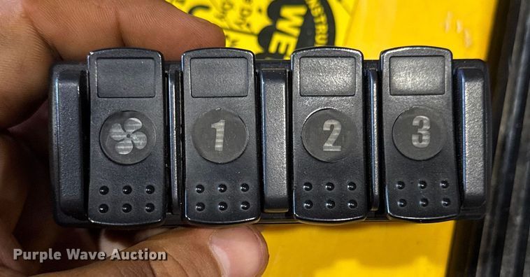 image for item EV4072 Deicing Depot deicing skid