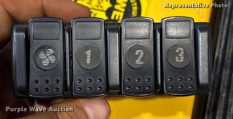 image for item EV4076 Deicing Depot deicing skid