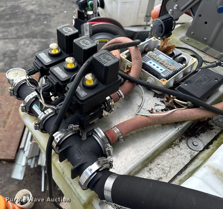 image for item EV4080 Deicing Depot deicer tank 