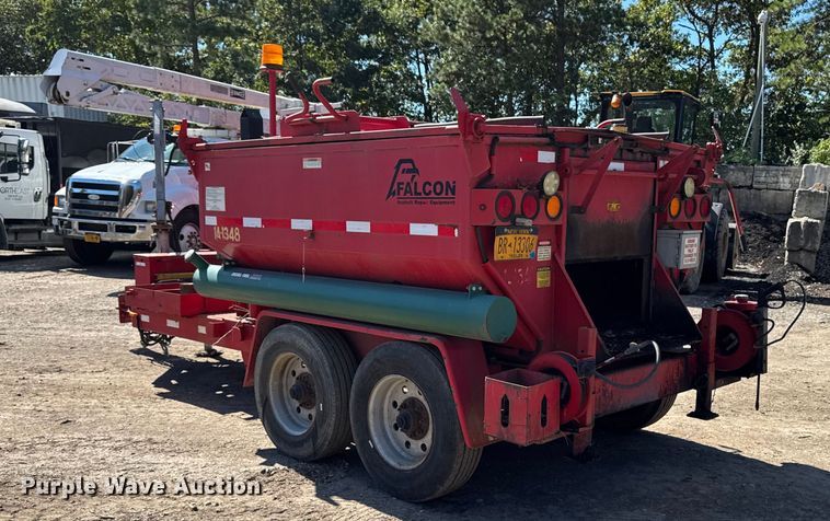 image for item EV4082 2017 Falcon 6T Dump 2 Burner pothole patcher