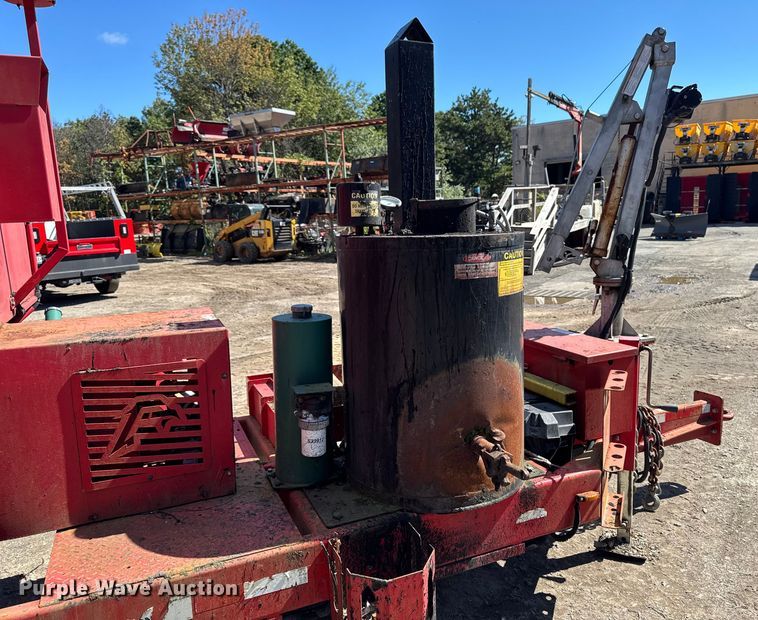 image for item EV4082 2017 Falcon 6T Dump 2 Burner pothole patcher