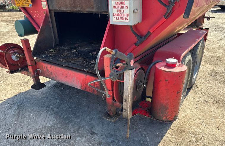 image for item EV4082 2017 Falcon 6T Dump 2 Burner pothole patcher