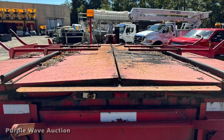 image for item EV4082 2017 Falcon 6T Dump 2 Burner pothole patcher