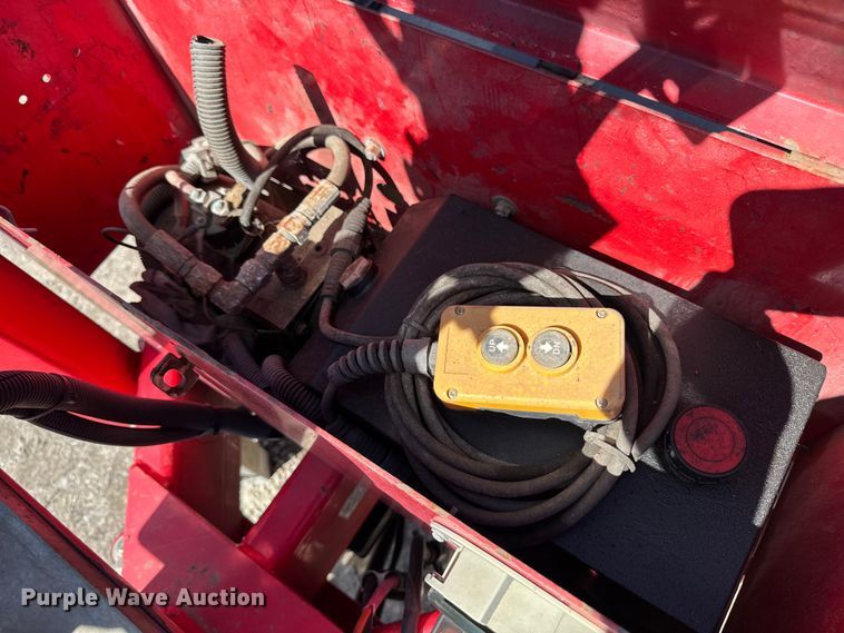 image for item EV4082 2017 Falcon 6T Dump 2 Burner pothole patcher