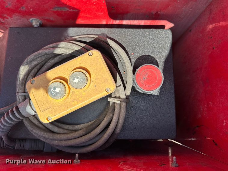 image for item EV4082 2017 Falcon 6T Dump 2 Burner pothole patcher