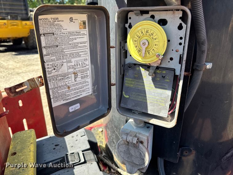 image for item EV4082 2017 Falcon 6T Dump 2 Burner pothole patcher