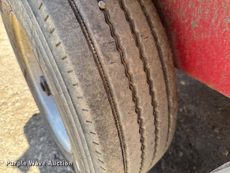 image for item EV4082 2017 Falcon 6T Dump 2 Burner pothole patcher