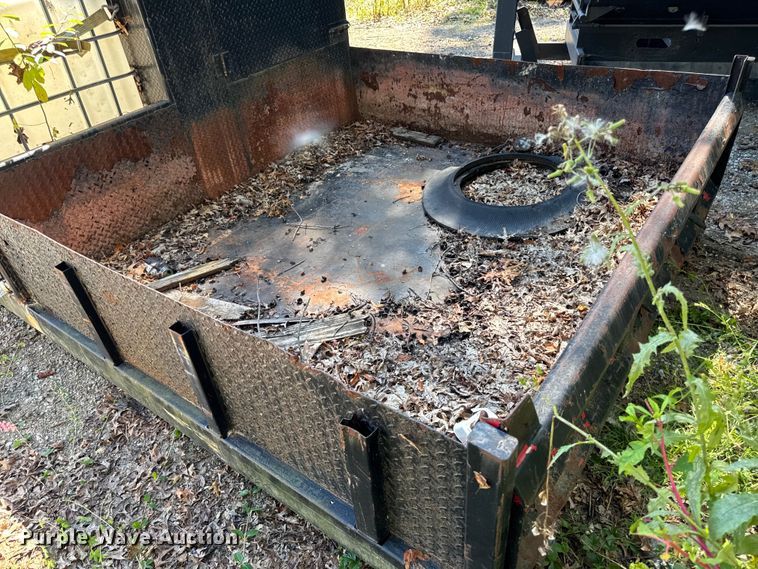 image for item EV4089 Hook lift utility bed