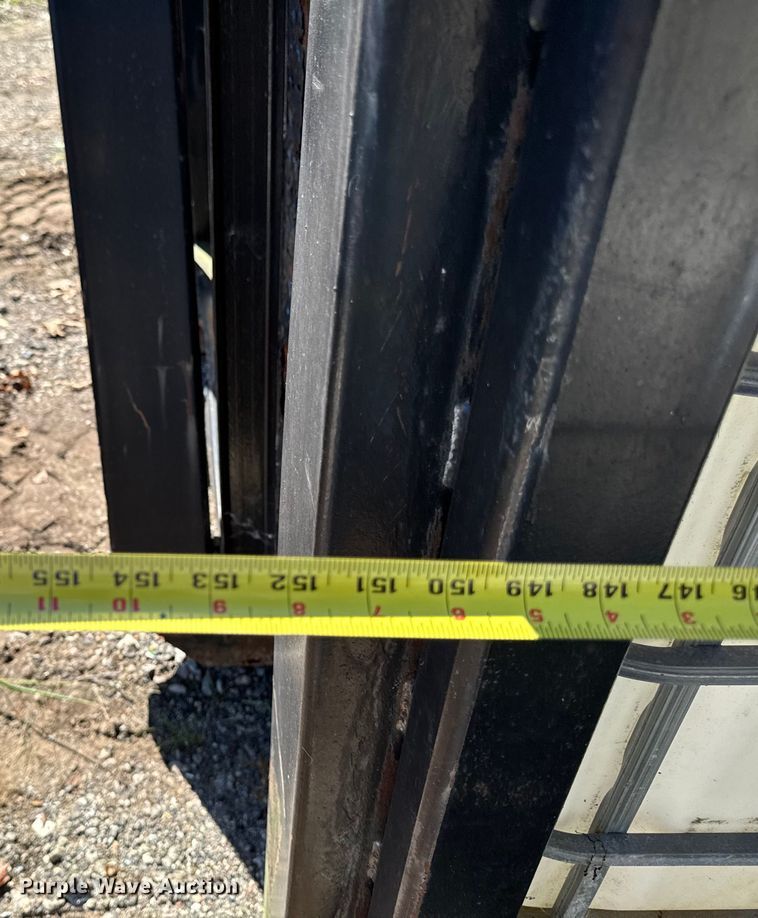 image for item EV4089 Hook lift utility bed