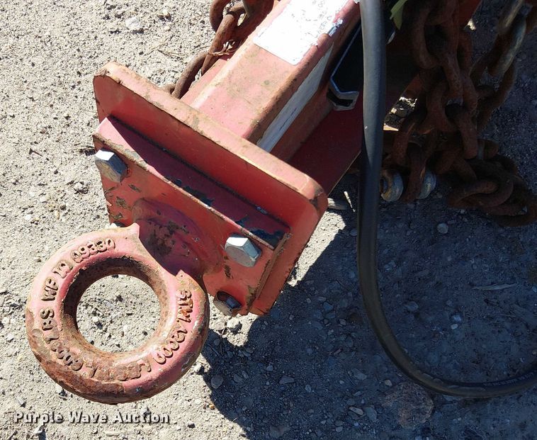 image for item EV4091 Falcon pothole patcher