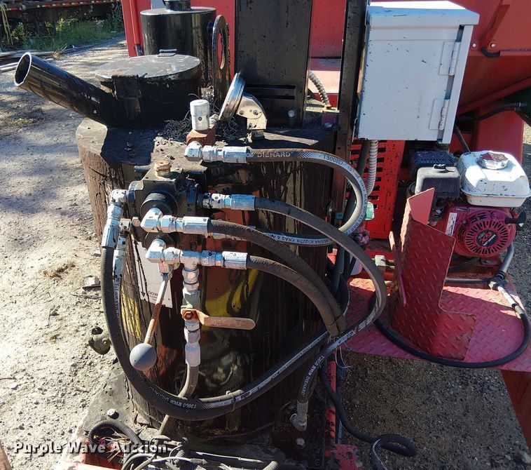 image for item EV4091 Falcon pothole patcher