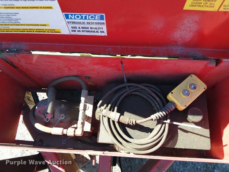 image for item EV4091 Falcon pothole patcher