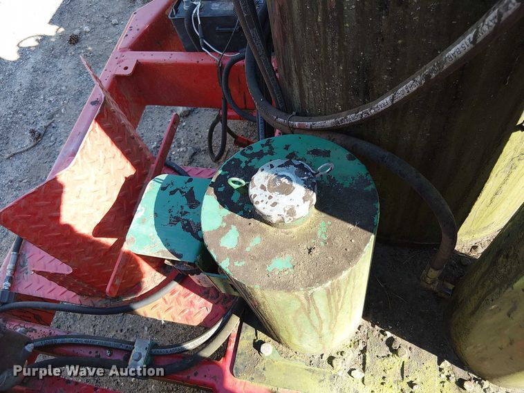 image for item EV4091 Falcon pothole patcher