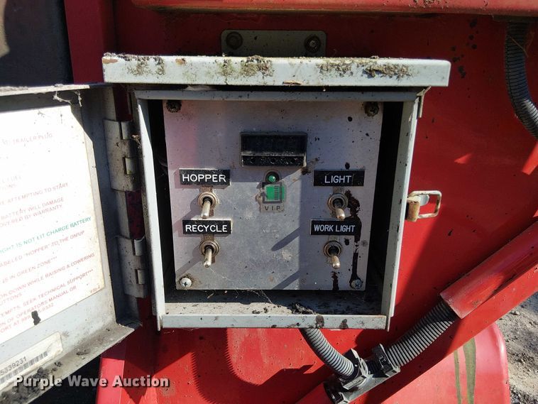 image for item EV4091 Falcon pothole patcher