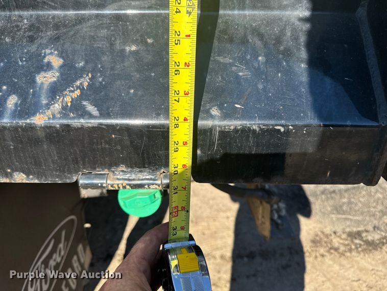 image for item EV4093 2021 Ford F600 dump truck