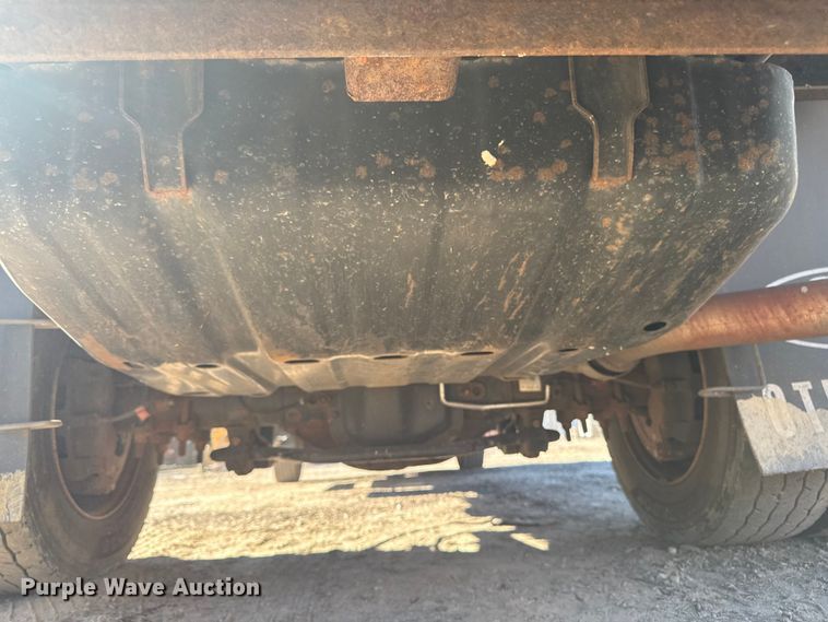 image for item EV4093 2021 Ford F600 dump truck