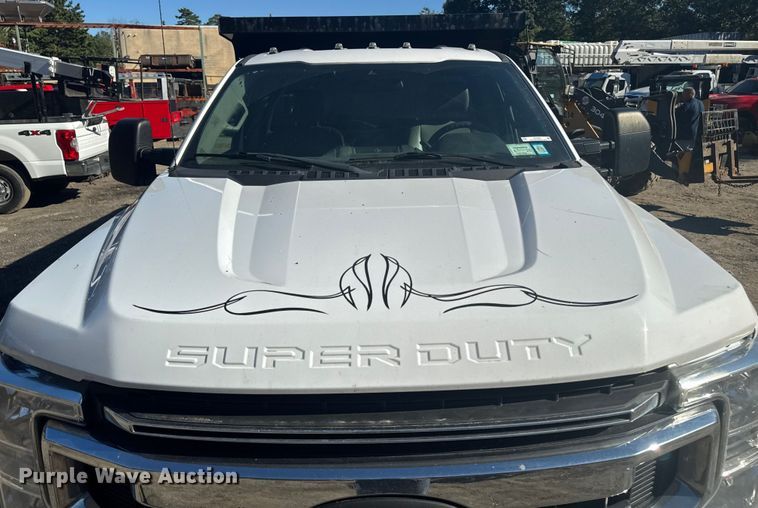 image for item EV4093 2021 Ford F600 dump truck