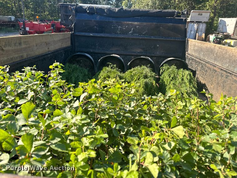 image for item EV4093 2021 Ford F600 dump truck