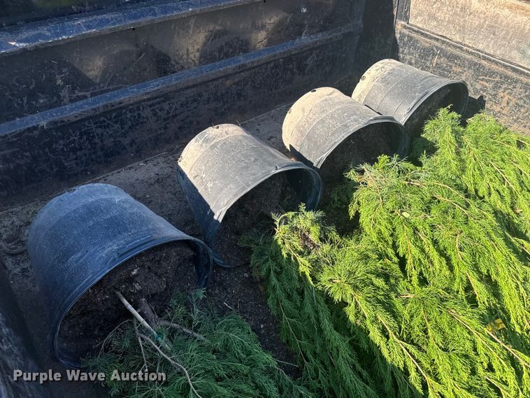 image for item EV4093 2021 Ford F600 dump truck