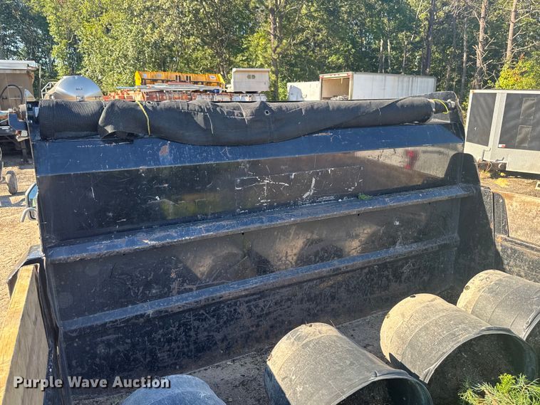 image for item EV4093 2021 Ford F600 dump truck