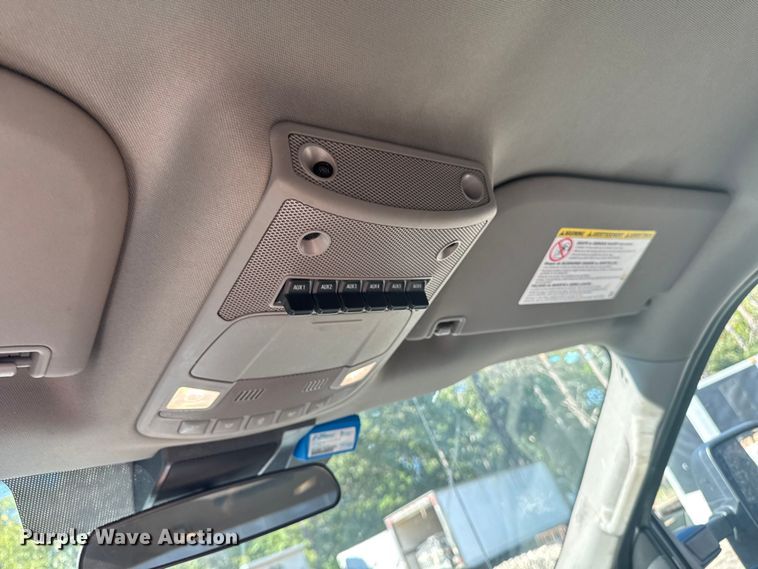 image for item EV4093 2021 Ford F600 dump truck