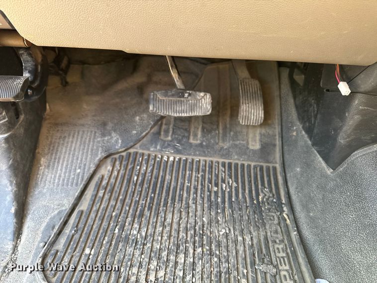 image for item EV4093 2021 Ford F600 dump truck