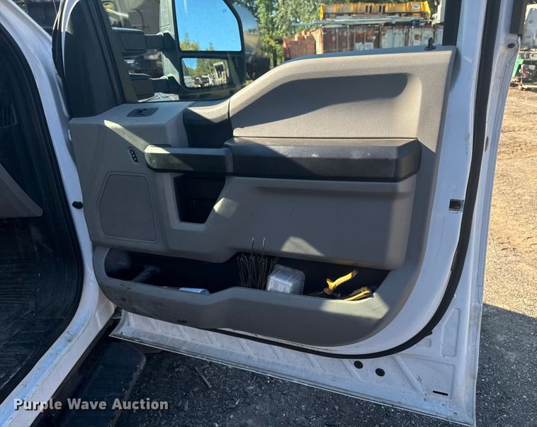 image for item EV4093 2021 Ford F600 dump truck