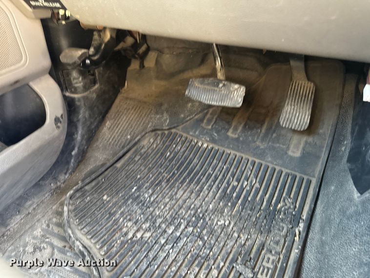 image for item EV4093 2021 Ford F600 dump truck