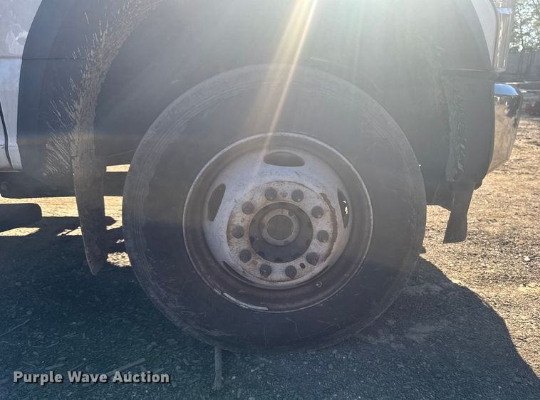 image for item EV4093 2021 Ford F600 dump truck