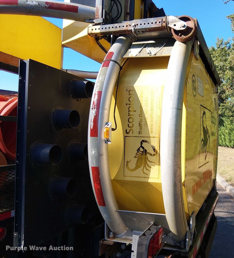 image for item EV4095 2004 International 4300 flatbed truck with crash attenuator