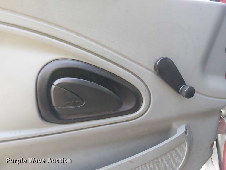 image for item EV4095 2004 International 4300 flatbed truck with crash attenuator