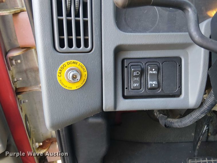 image for item EV4095 2004 International 4300 flatbed truck with crash attenuator