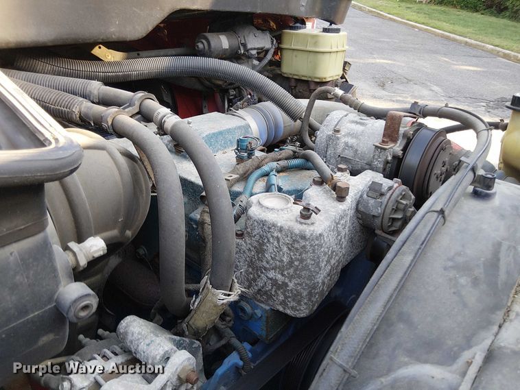 image for item EV4095 2004 International 4300 flatbed truck with crash attenuator