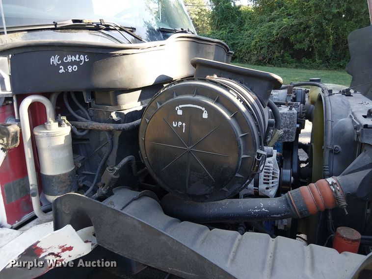 image for item EV4095 2004 International 4300 flatbed truck with crash attenuator