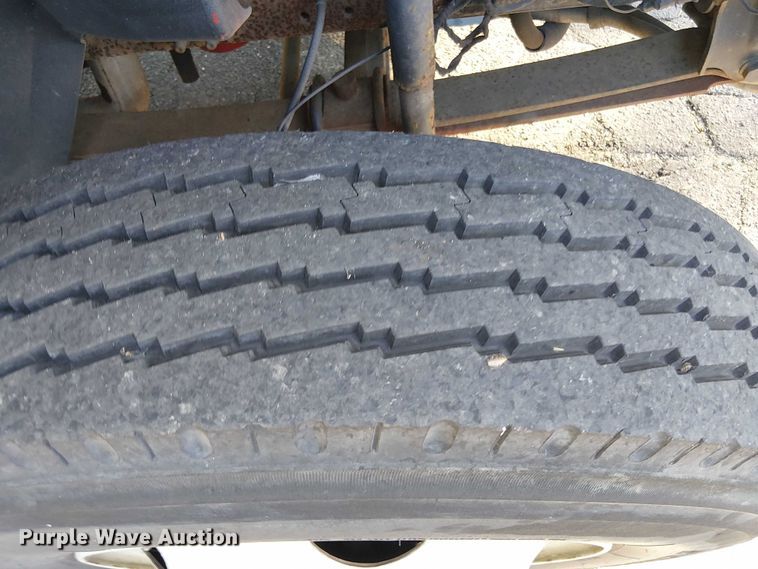 image for item EV4095 2004 International 4300 flatbed truck with crash attenuator