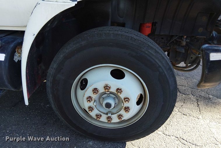 image for item EV4095 2004 International 4300 flatbed truck with crash attenuator