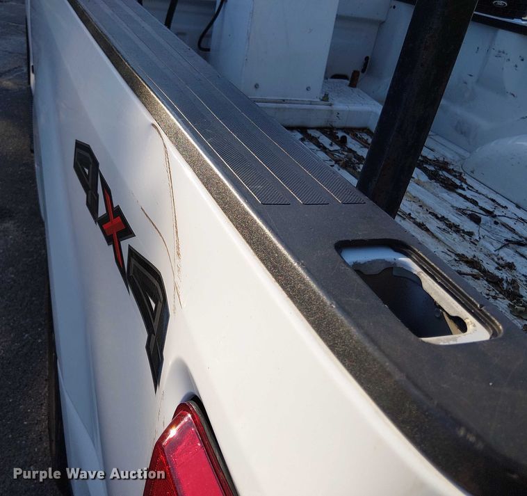 image for item EV4096 2022 Ford F350 Super Duty XL bucket truck