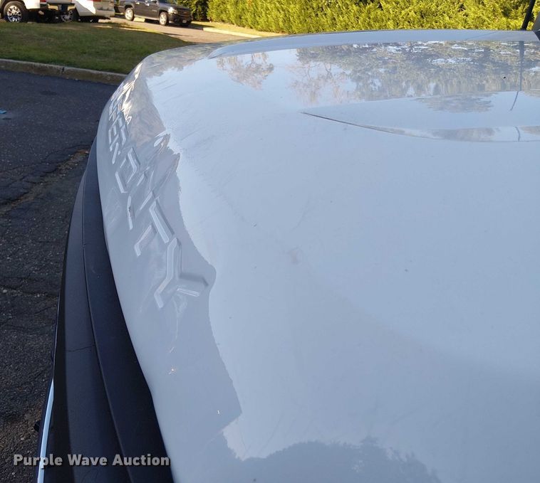 image for item EV4096 2022 Ford F350 Super Duty XL bucket truck