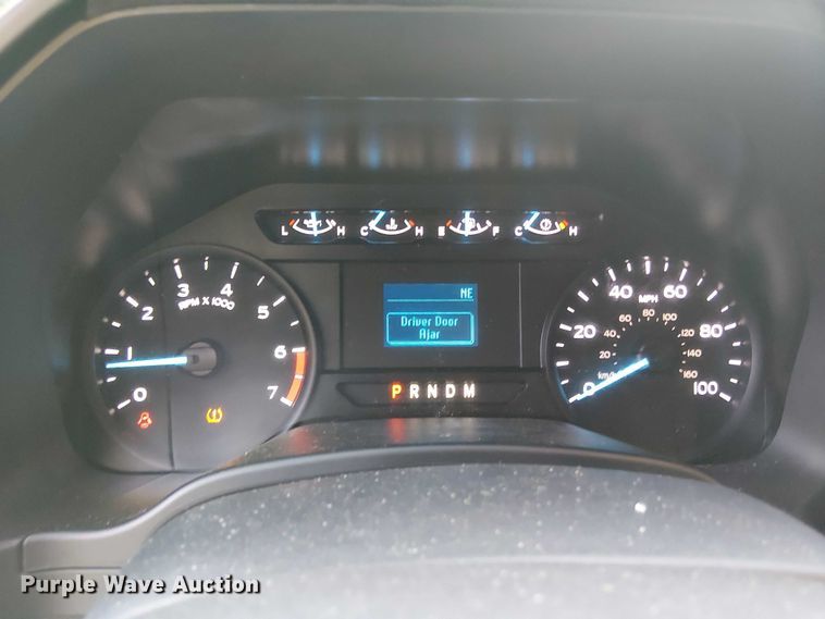 image for item EV4096 2022 Ford F350 Super Duty XL bucket truck