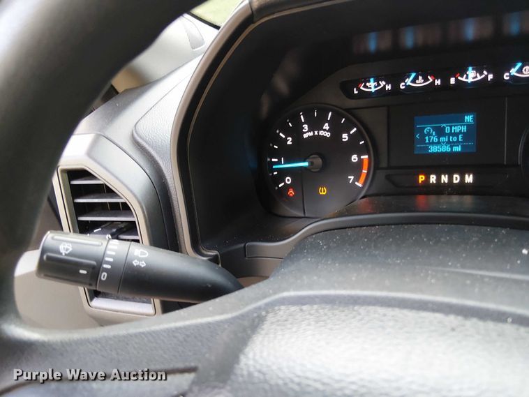 image for item EV4096 2022 Ford F350 Super Duty XL bucket truck