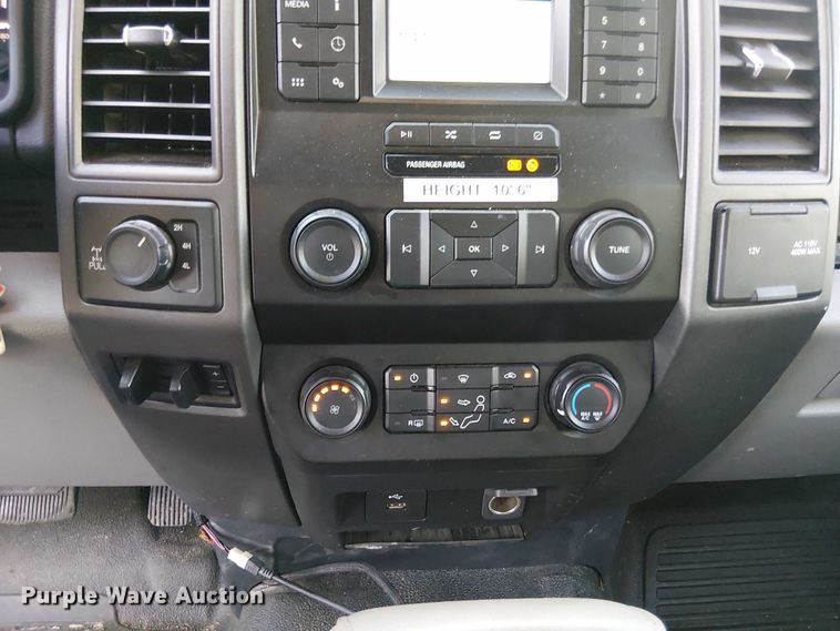 image for item EV4096 2022 Ford F350 Super Duty XL bucket truck