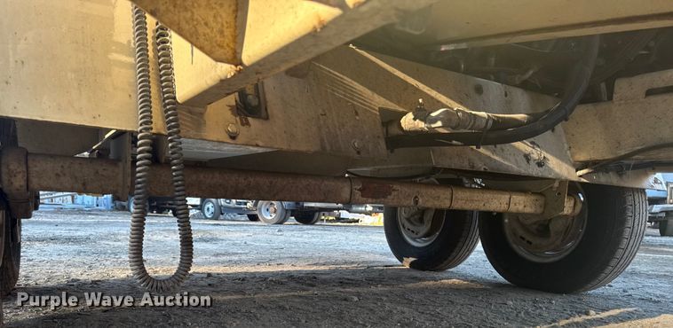 image for item EV4097 2016 Finn BB302-21 wood chipper