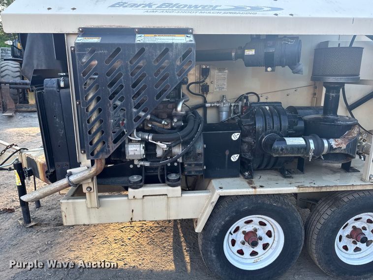 image for item EV4097 2016 Finn BB302-21 wood chipper