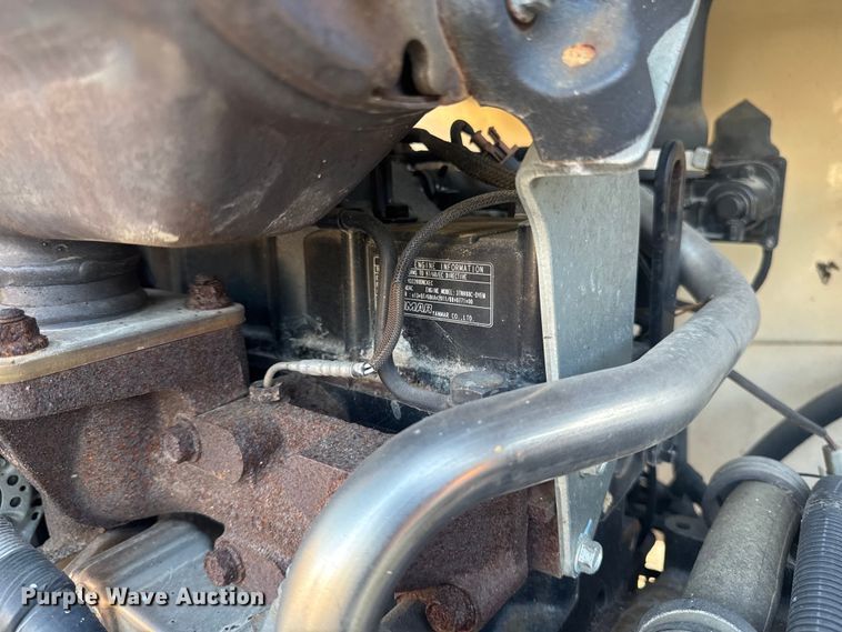 image for item EV4097 2016 Finn BB302-21 wood chipper