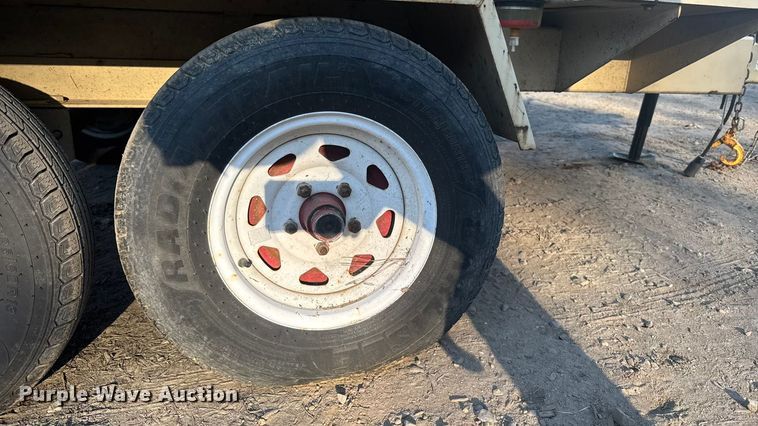 image for item EV4097 2016 Finn BB302-21 wood chipper