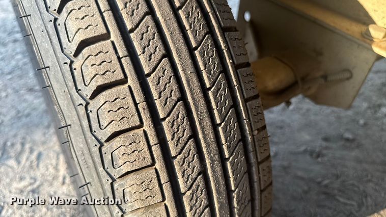 image for item EV4097 2016 Finn BB302-21 wood chipper