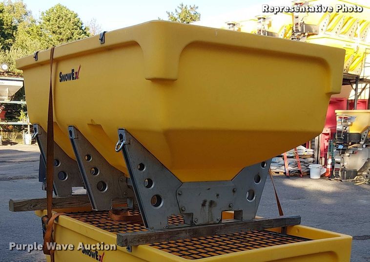 image for item EV4102 SnowEx spreader