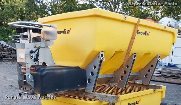 image for item EV4102 SnowEx spreader