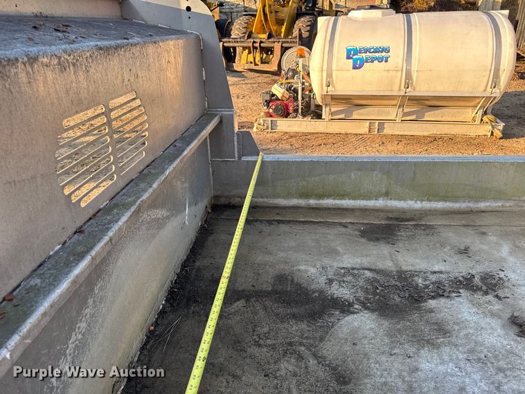 image for item EV4109 Rugby dump bed