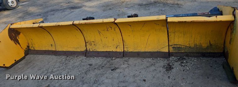 image for item EV4110 Artic wheel loader snow pusher